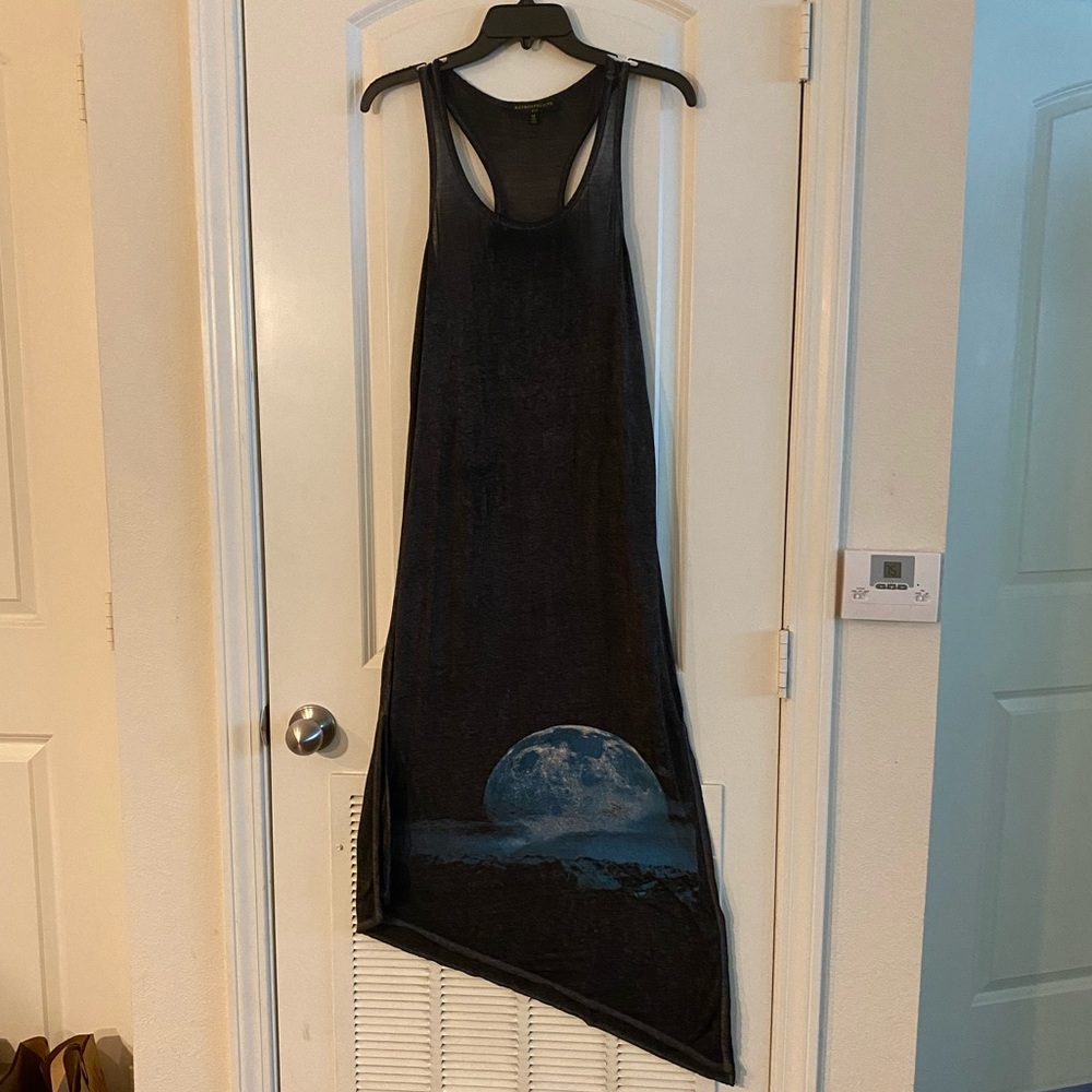 Moon dress asymmetrical hem